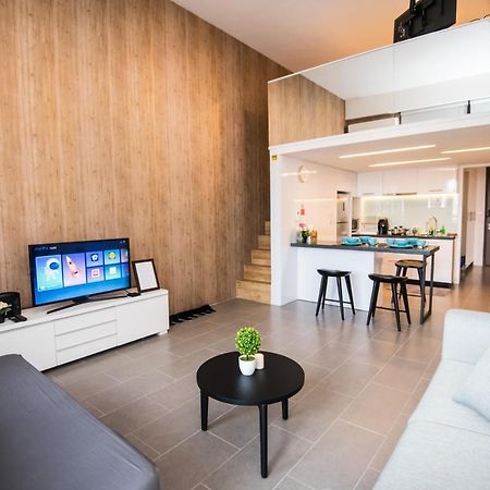 Kl Sentral Bangsar Suites Est By Psm Luxury Suites Куала-Лумпур Екстер'єр фото